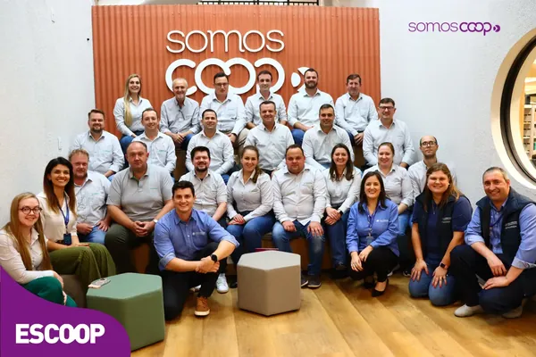 Turma do curso AgroLíder da Cotrirosa recebe certificados na sede do Sistema Ocergs 
