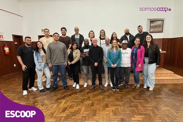 Turma da graduação da Escoop realiza visita técnica à Garibaldi 