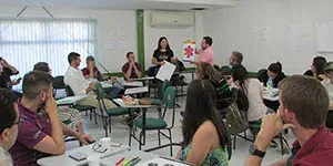 Projeto de pesquisa de professores da Escoop realiza ações nas cooperativas