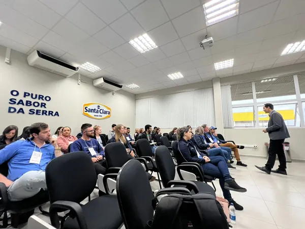Confira alguns cursos ofertados pela Escoop em abril e maio