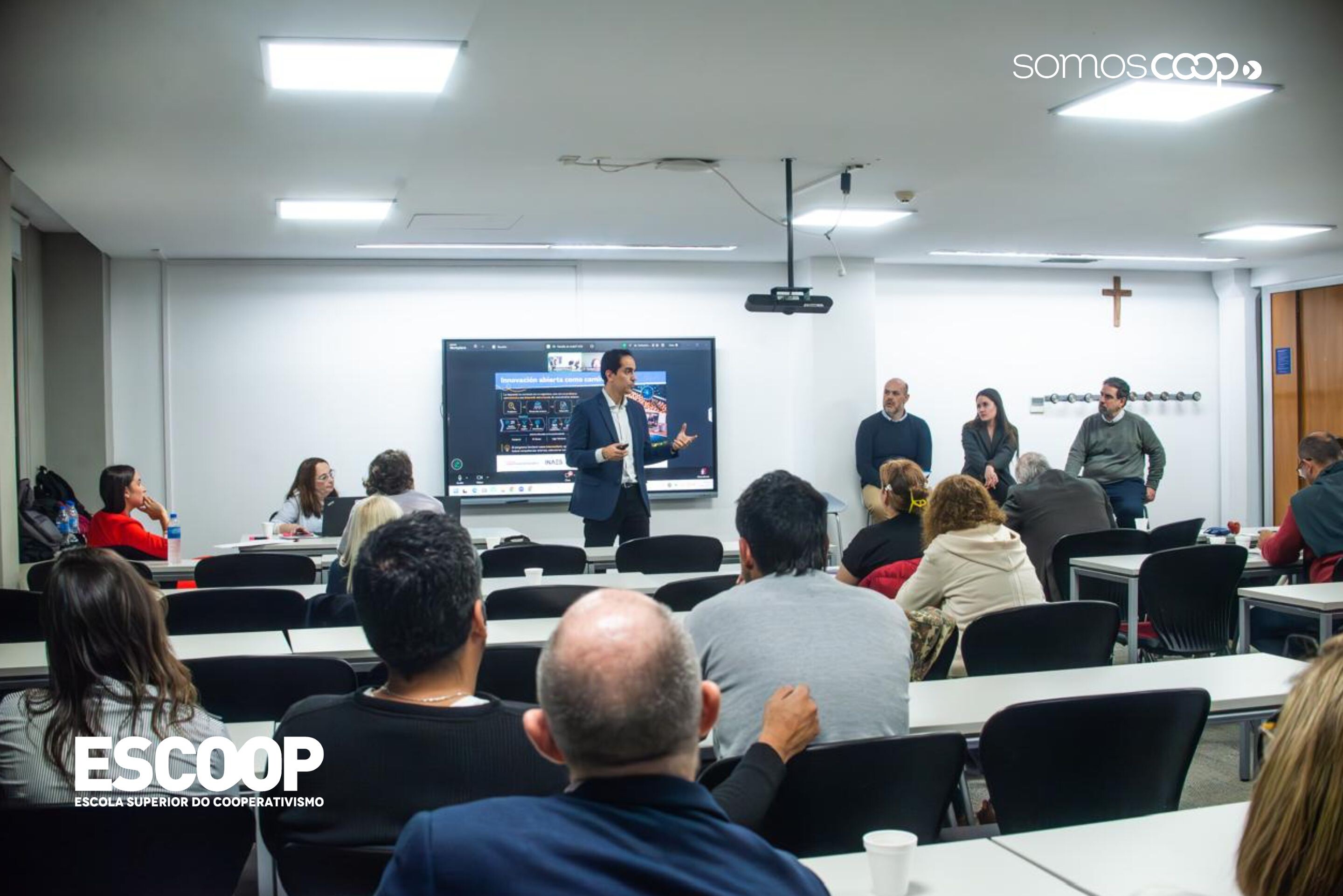 Escoop leva inovação aberta a seminário internacional 