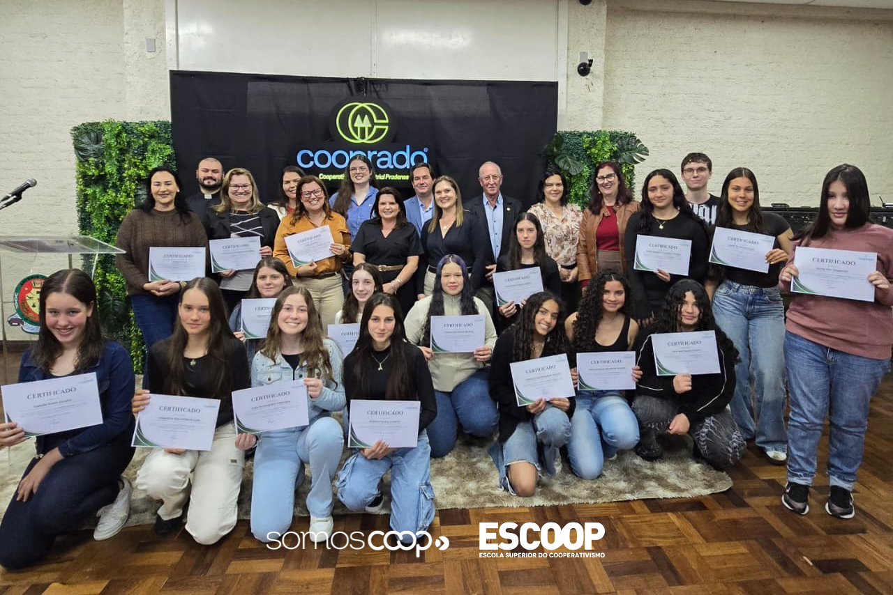 Cooprado incentiva o aprendizado sobre cooperativismo nas escolas